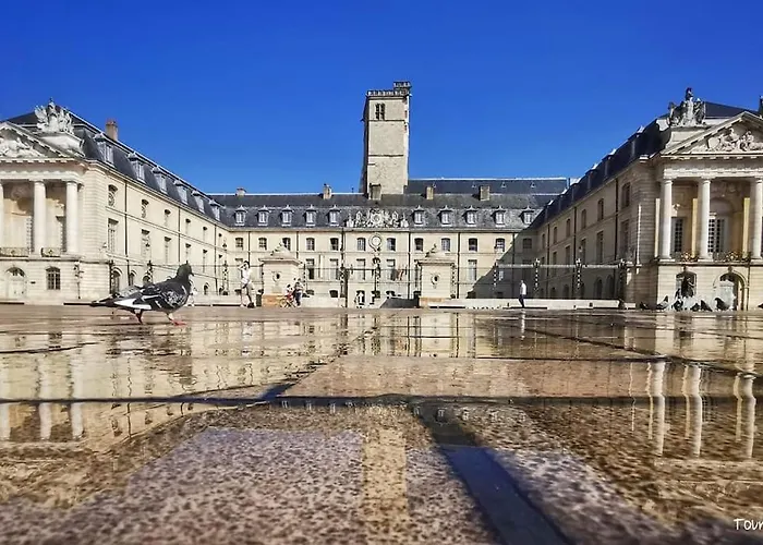 Le Philibert : 50M², 4 Prs, 2 Ch : Proche Gare
